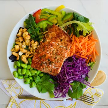 Thai salad-salmon (1)